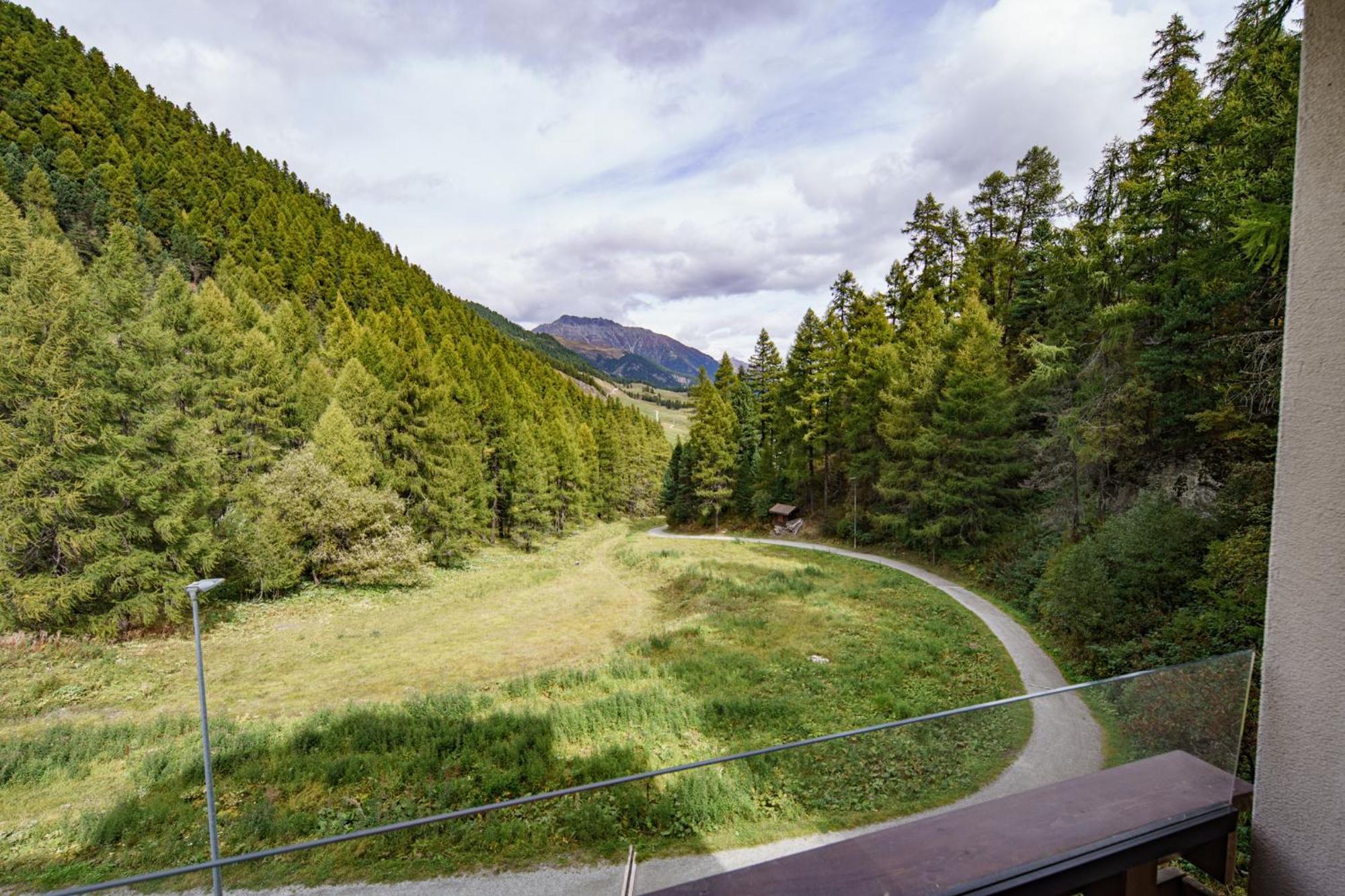 Luxury Mountain Apartment With Private Sauna And Underground Parking St. Moritz Exterior foto